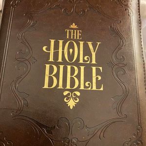 Meet your Posher, Robby